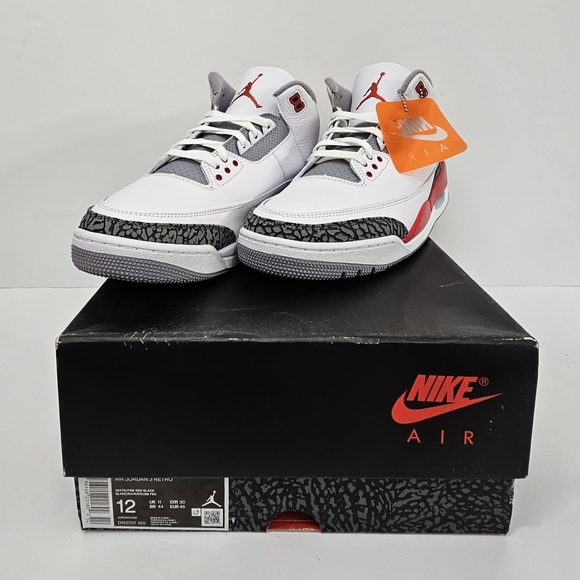Air Jordan 3 Retro 